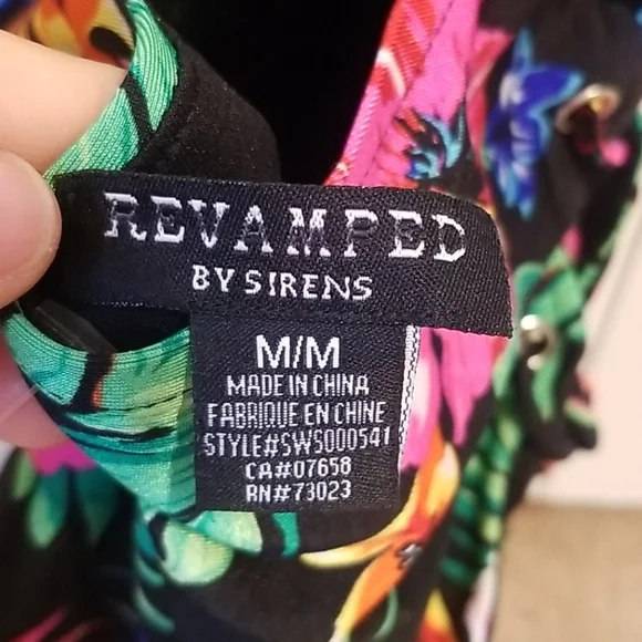 E37 SIREN: WOMENS FLOWERED BATHING SUIT - Picture 6 of 6